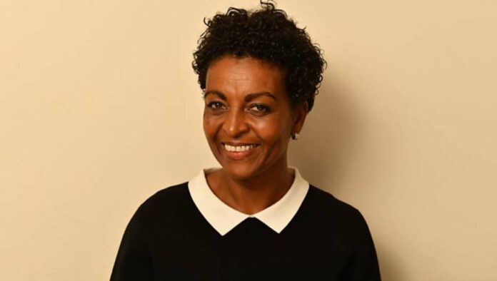 Adjoa Andoh net worth