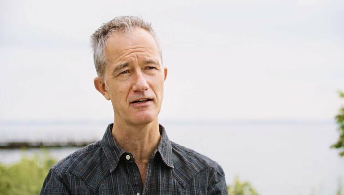 Geoff Dyer net worth